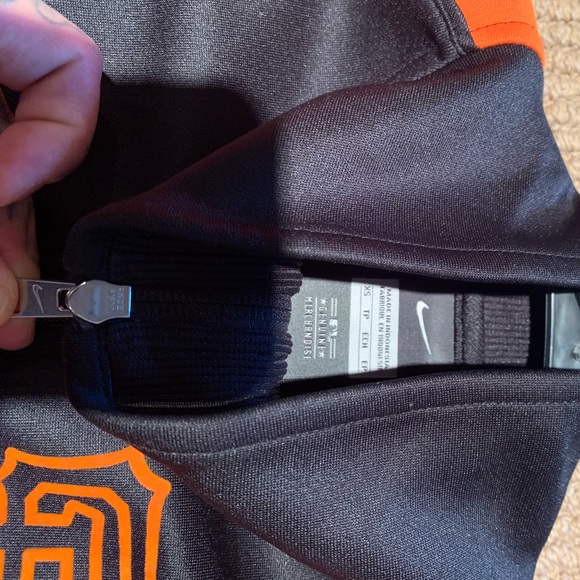 NWOT NIKE JACKET SF - Picture 3 of 4